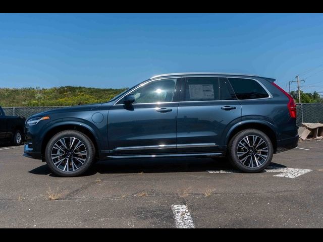 2025 Volvo XC90 Plug-In Hybrid Plus