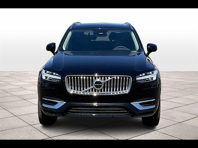 2025 Volvo XC90 Plug-In Hybrid Plus