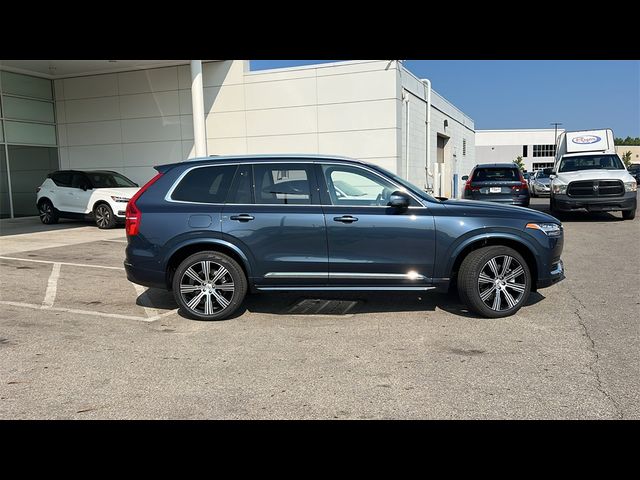 2025 Volvo XC90 Plug-In Hybrid Plus