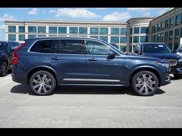 2025 Volvo XC90 Plug-In Hybrid Plus