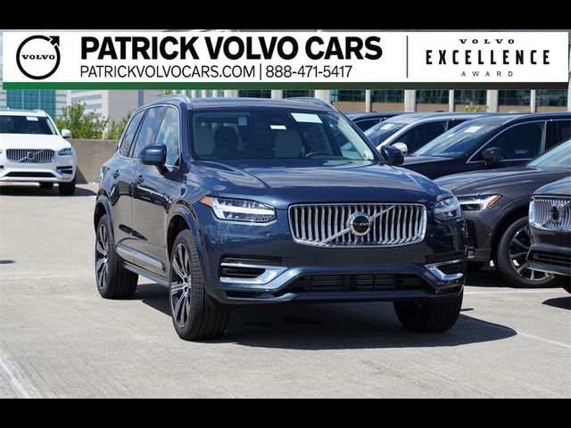 2025 Volvo XC90 Plug-In Hybrid Plus