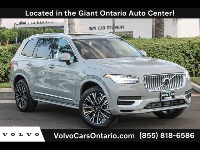 2025 Volvo XC90 Plug-In Hybrid Plus