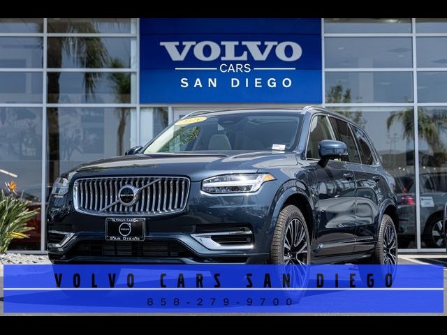 2025 Volvo XC90 Plug-In Hybrid Plus