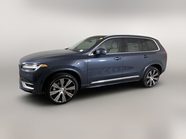 2025 Volvo XC90 Plug-In Hybrid Plus