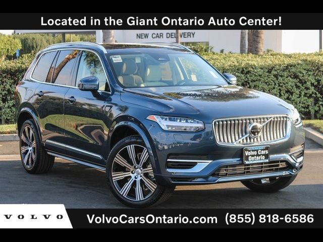 2025 Volvo XC90 Plug-In Hybrid Plus