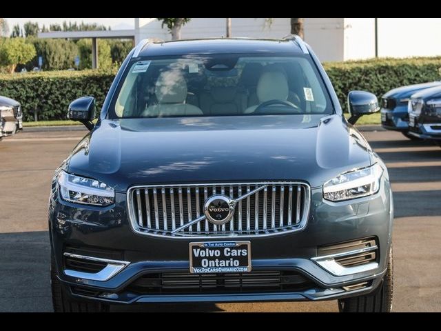 2025 Volvo XC90 Plug-In Hybrid Plus