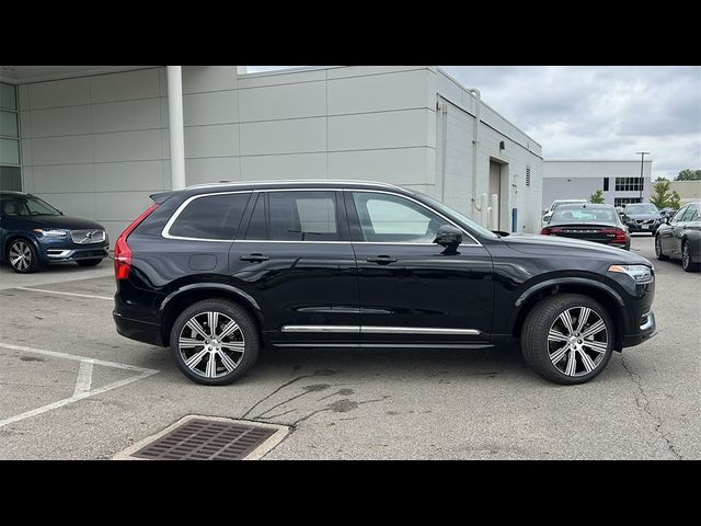 2025 Volvo XC90 Plug-In Hybrid Plus