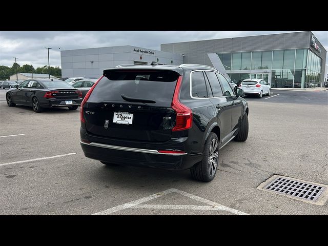 2025 Volvo XC90 Plug-In Hybrid Plus