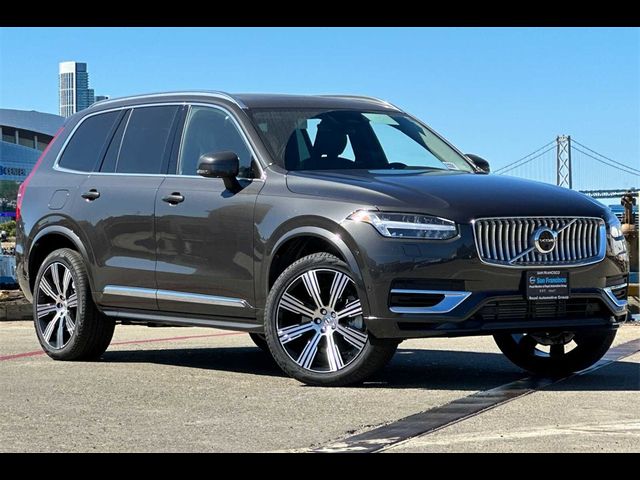 2025 Volvo XC90 Plug-In Hybrid Plus