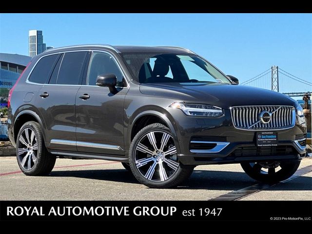 2025 Volvo XC90 Plug-In Hybrid Plus