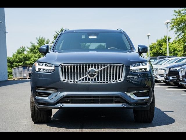 2025 Volvo XC90 Plug-In Hybrid Plus