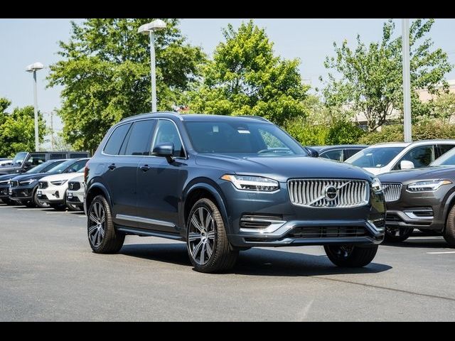 2025 Volvo XC90 Plug-In Hybrid Plus