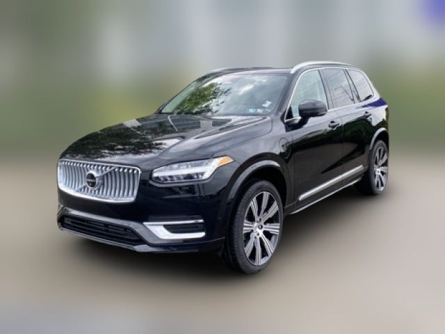 2025 Volvo XC90 Plug-In Hybrid Plus