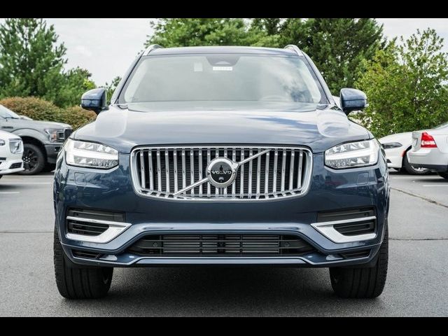 2025 Volvo XC90 Plug-In Hybrid Plus