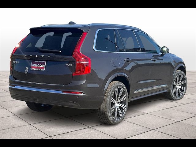 2025 Volvo XC90 Plug-In Hybrid Plus