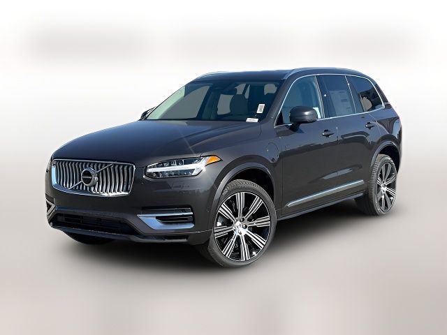 2025 Volvo XC90 Plug-In Hybrid Plus