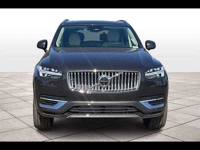 2025 Volvo XC90 Plug-In Hybrid Plus