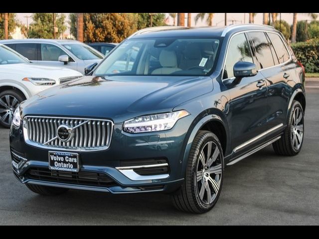 2025 Volvo XC90 Plug-In Hybrid Plus