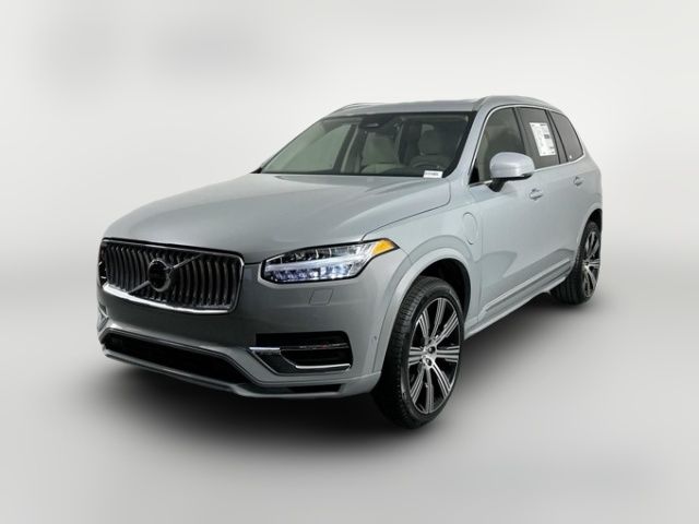 2025 Volvo XC90 Plug-In Hybrid Plus