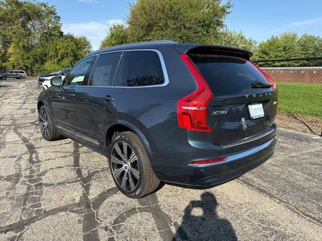 2025 Volvo XC90 Plug-In Hybrid Plus