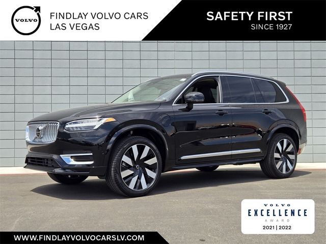 2025 Volvo XC90 Plug-In Hybrid Plus