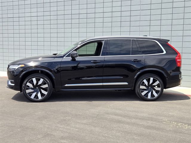 2025 Volvo XC90 Plug-In Hybrid Plus