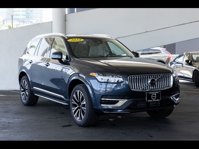 2025 Volvo XC90 Plug-In Hybrid Plus