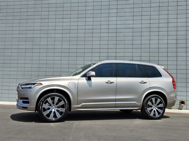 2025 Volvo XC90 Plug-In Hybrid Plus