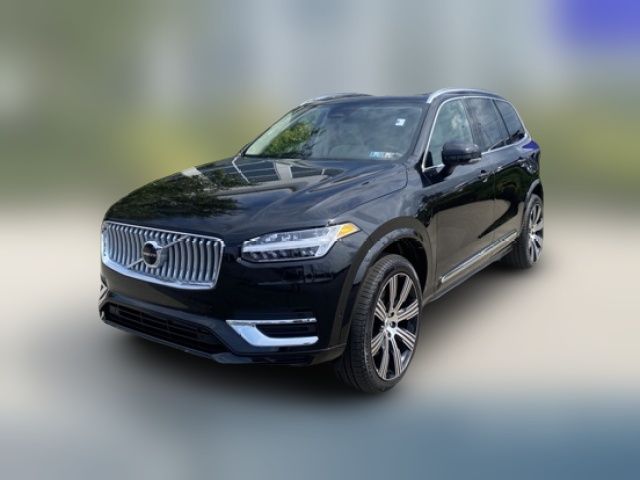 2025 Volvo XC90 Plug-In Hybrid Plus