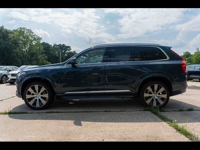 2025 Volvo XC90 Plug-In Hybrid Plus