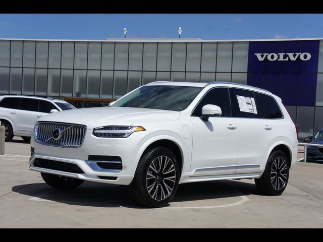 2025 Volvo XC90 Plug-In Hybrid Plus