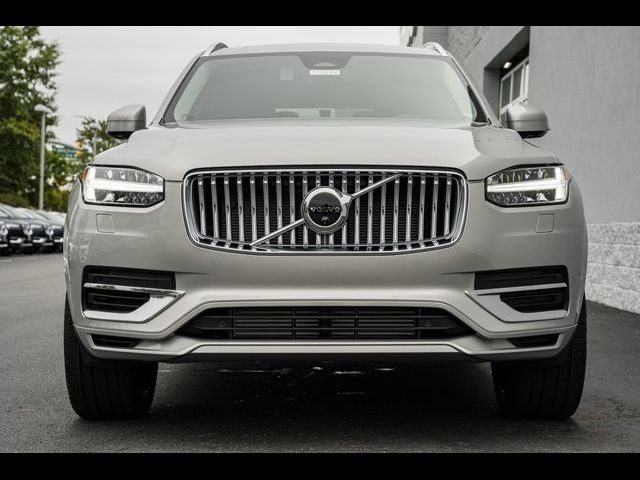 2025 Volvo XC90 Plug-In Hybrid Plus