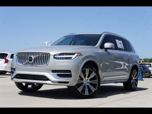 2025 Volvo XC90 Plug-In Hybrid Plus