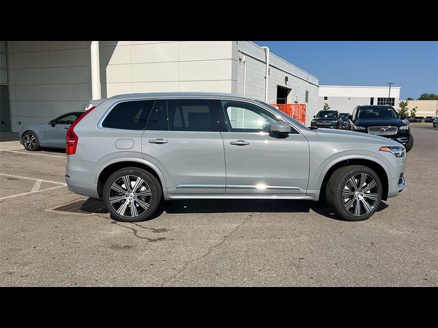 2025 Volvo XC90 Plug-In Hybrid Plus