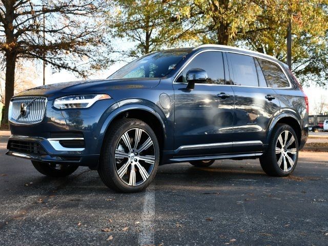 2025 Volvo XC90 Plug-In Hybrid Plus