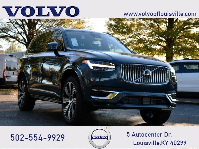 2025 Volvo XC90 Plug-In Hybrid Plus