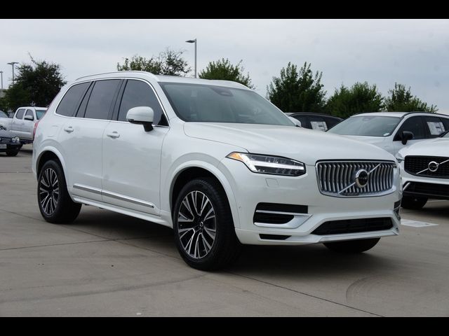 2025 Volvo XC90 Plug-In Hybrid Plus