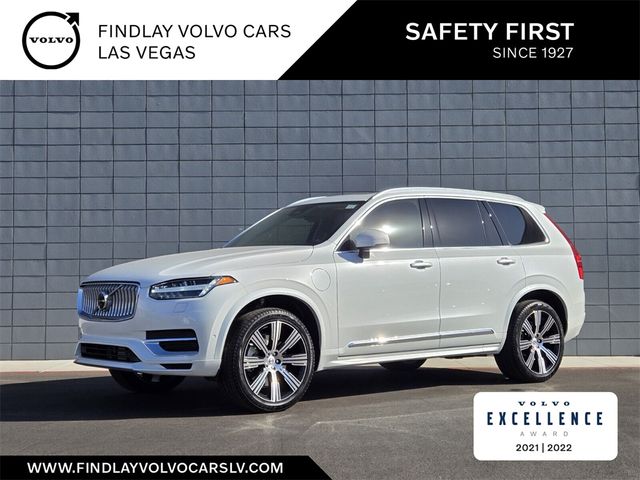 2025 Volvo XC90 Plug-In Hybrid Plus