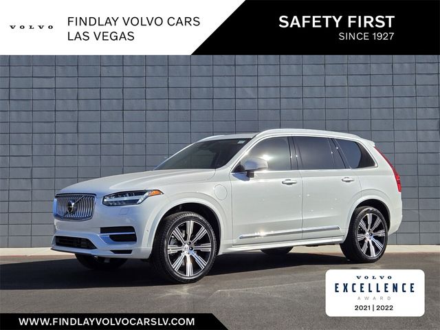 2025 Volvo XC90 Plug-In Hybrid Plus