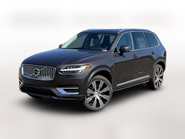 2025 Volvo XC90 Plug-In Hybrid Plus