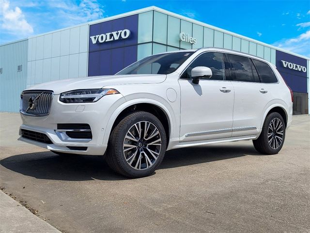 2025 Volvo XC90 Plug-In Hybrid Plus