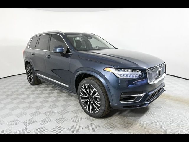 2025 Volvo XC90 Plug-In Hybrid Plus