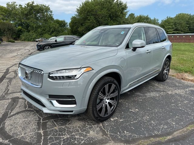 2025 Volvo XC90 Plug-In Hybrid Ultra