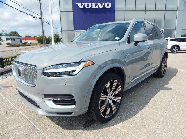 2025 Volvo XC90 Plug-In Hybrid Ultra