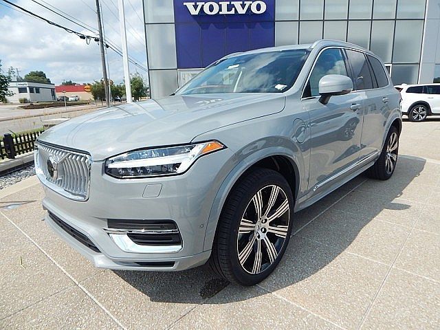 2025 Volvo XC90 Plug-In Hybrid Ultra