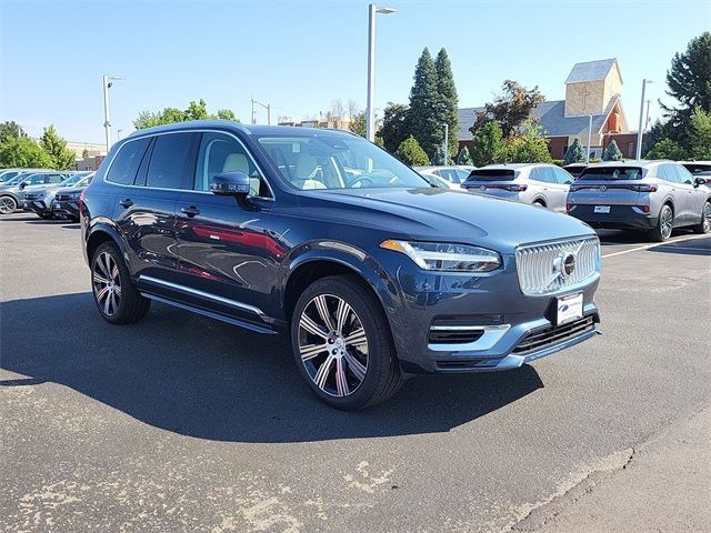 2025 Volvo XC90 Plug-In Hybrid Ultra