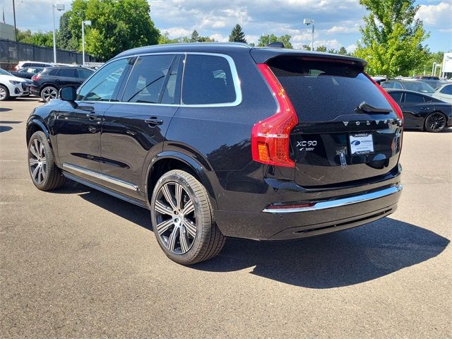 2025 Volvo XC90 Plug-In Hybrid Ultra