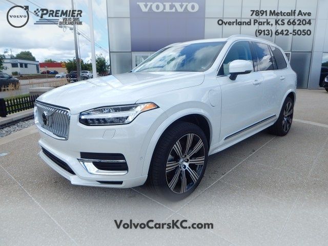 2025 Volvo XC90 Plug-In Hybrid Ultra