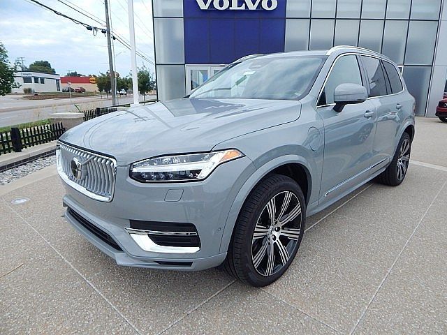 2025 Volvo XC90 Plug-In Hybrid Ultra