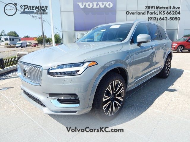 2025 Volvo XC90 Plug-In Hybrid Core